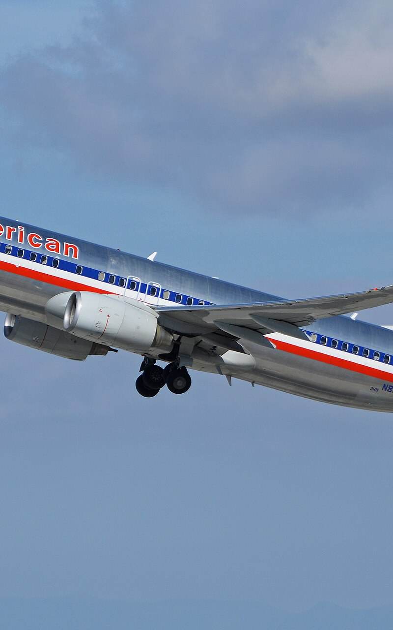 N869NN - Boeing