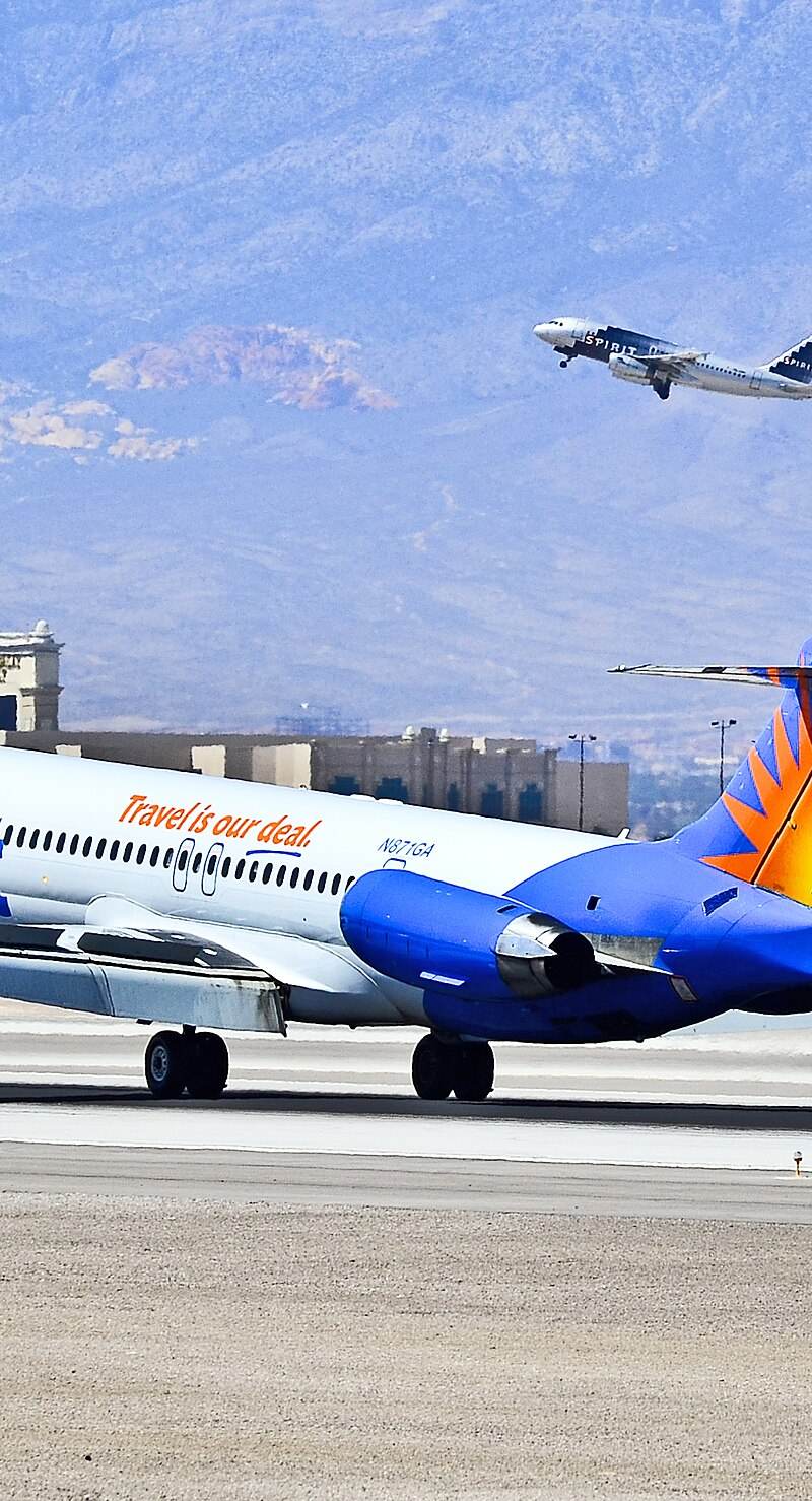 N871GA - Twin-engine aircraft