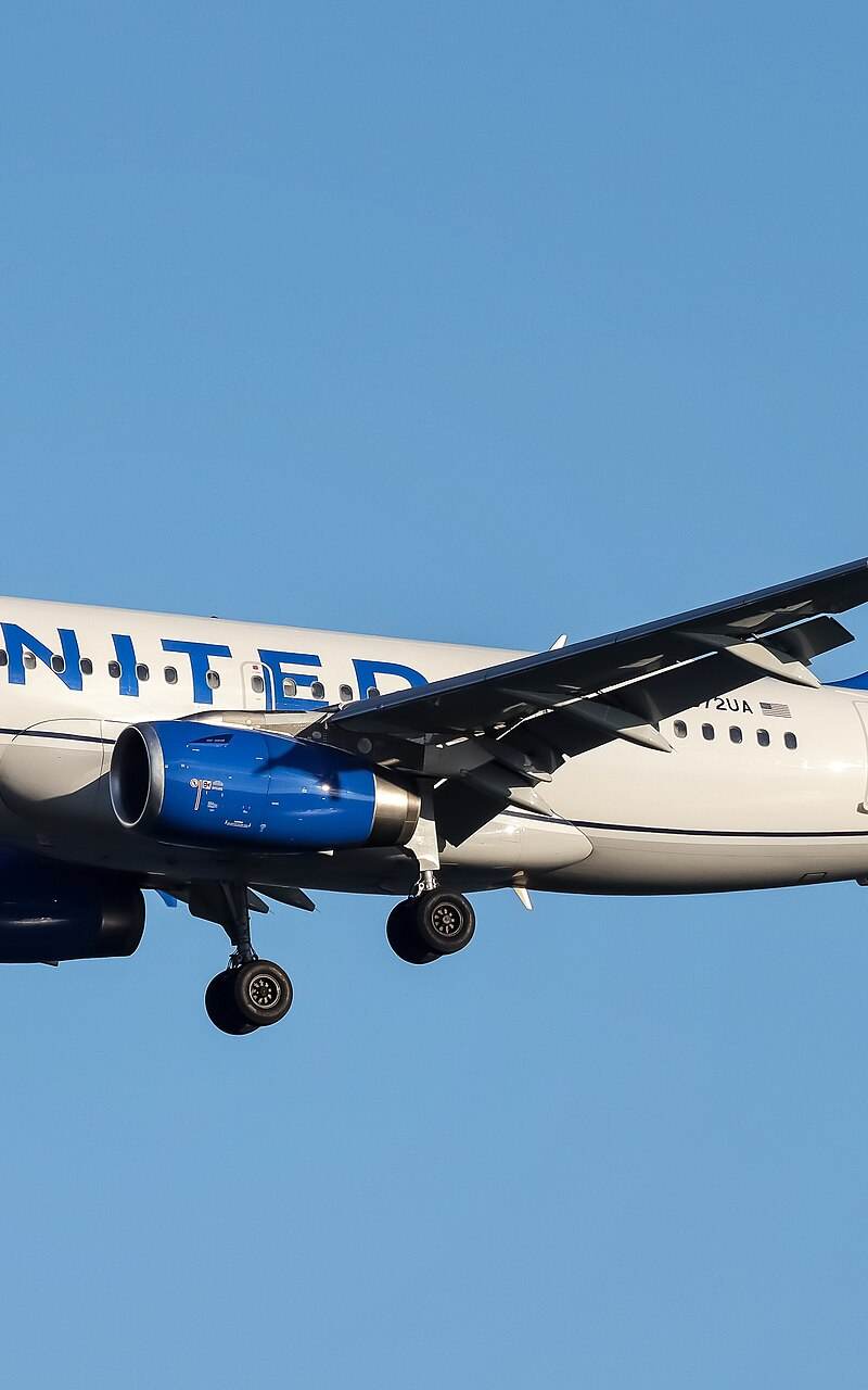 N872UA - Airbus