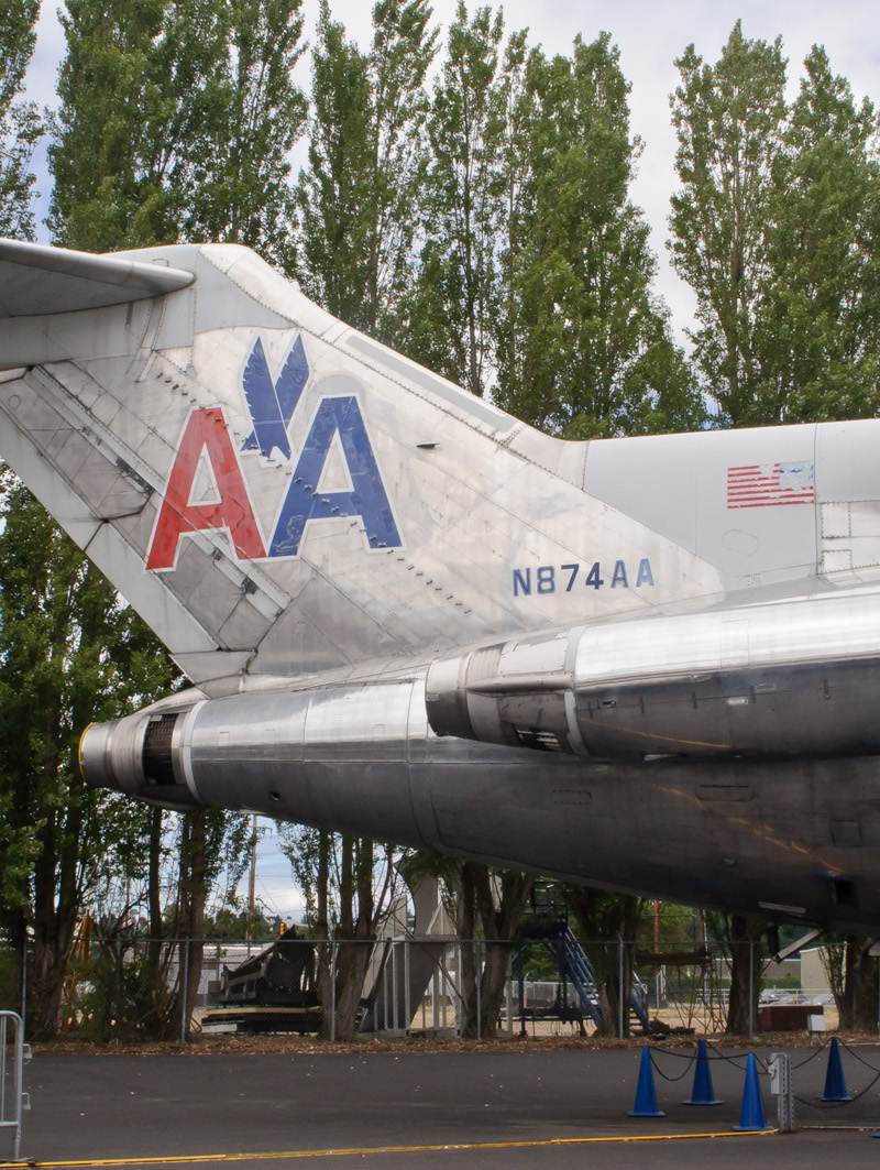 N874AA - Boeing