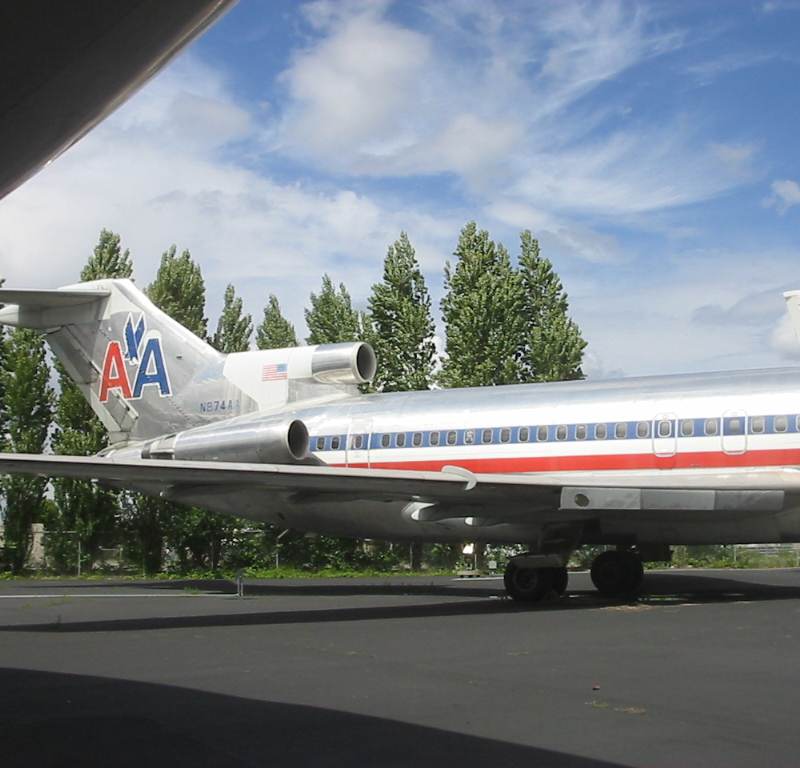 N874AA - Boeing