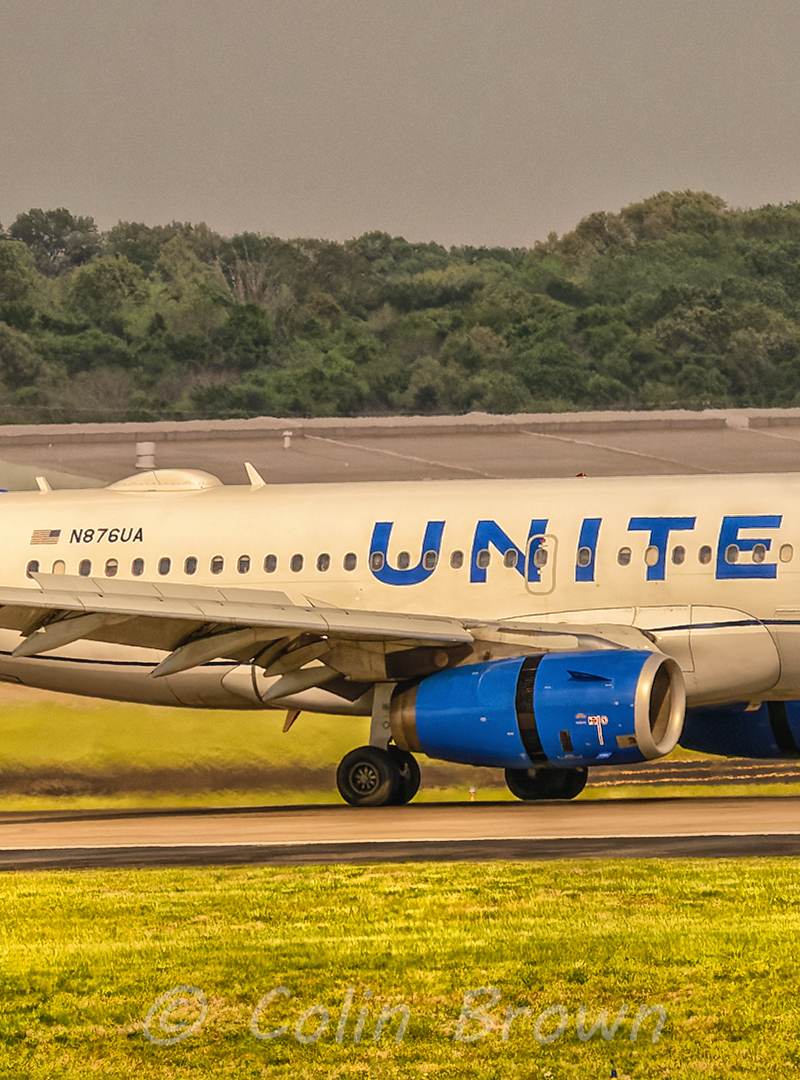 N876UA - Airbus
