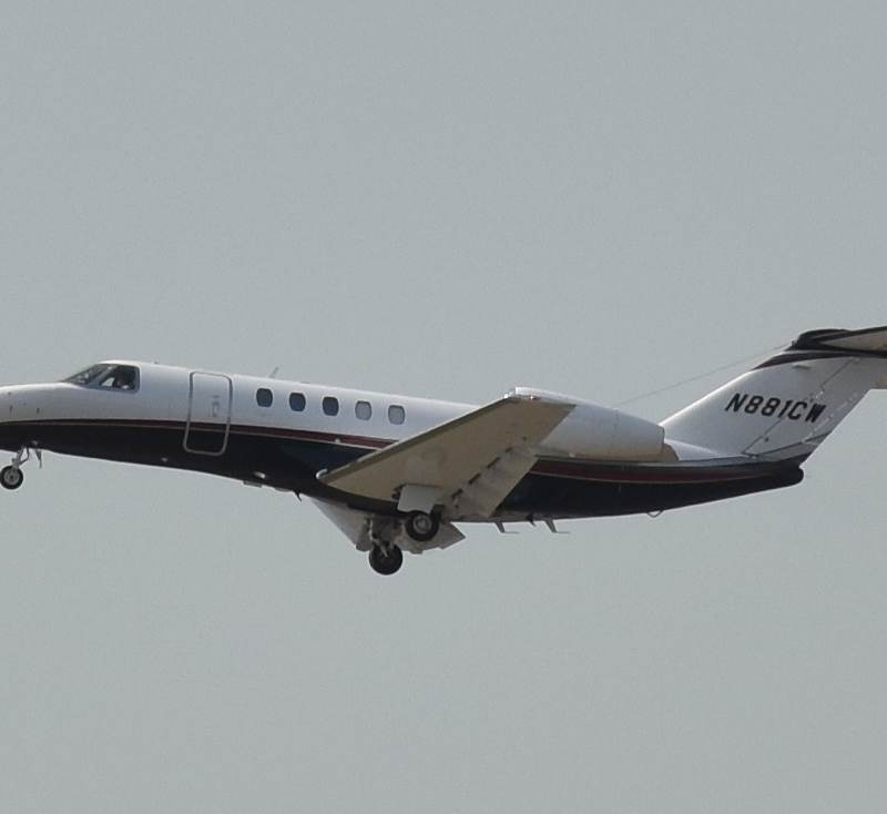 N881CW - Business jet