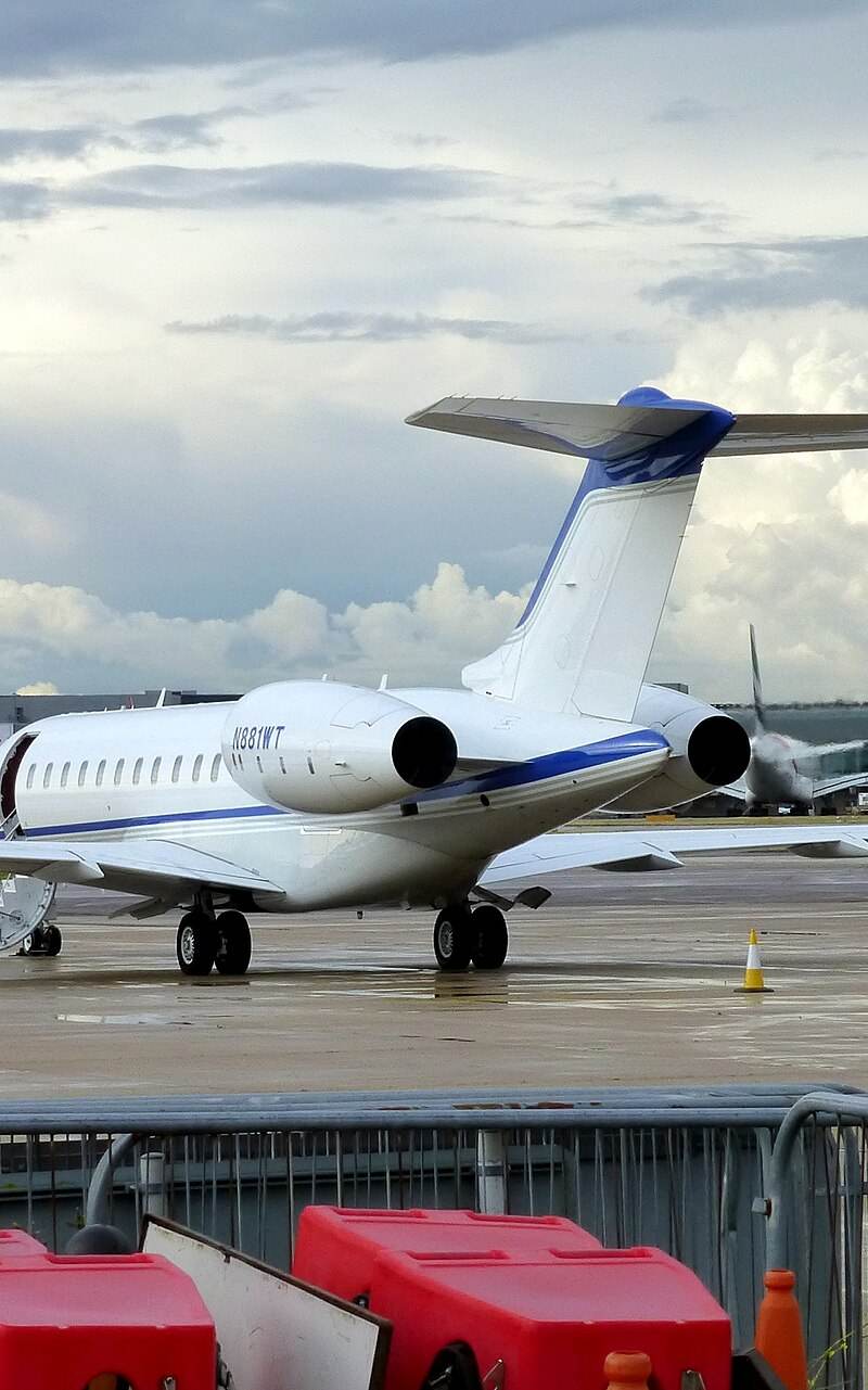 N881WT - Business jet