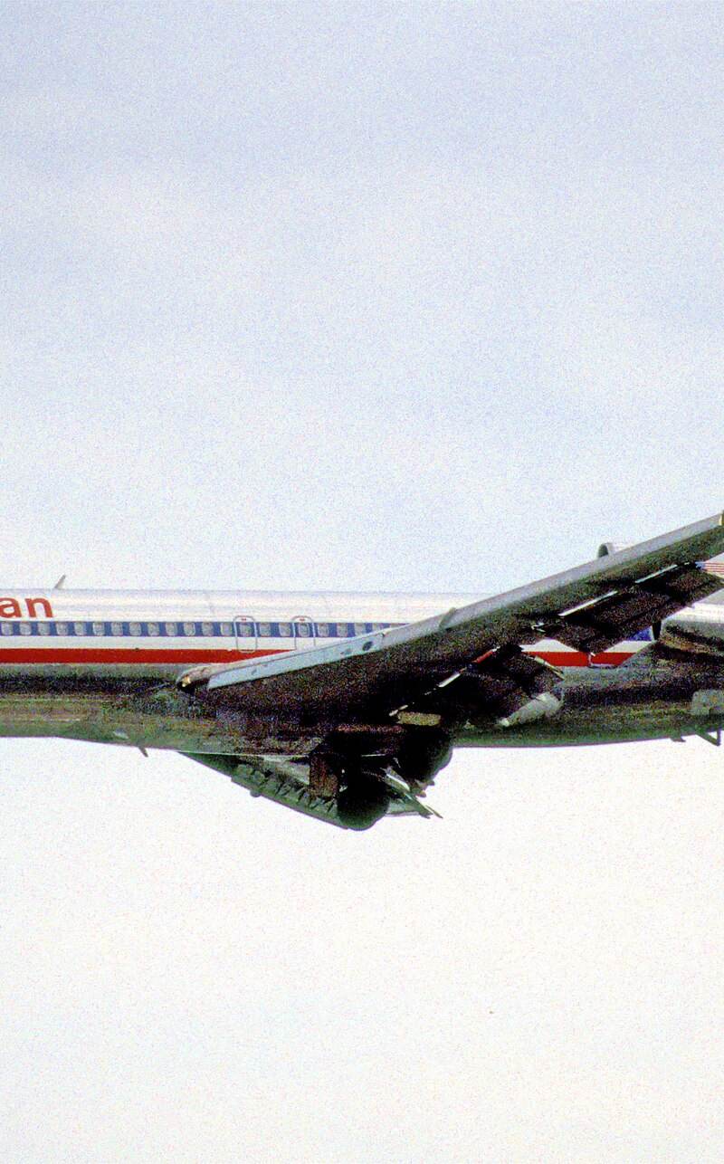 N886AA - Aircraft