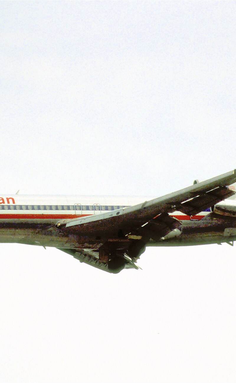 N886AA - Aircraft