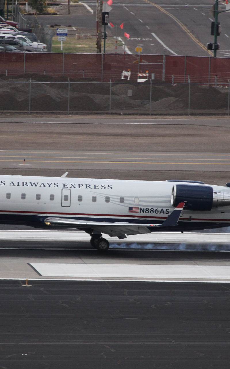 N886AS - Twin-engine aircraft