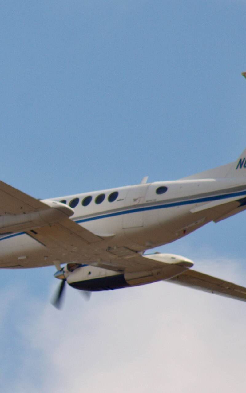 N888ET - Twin-engine aircraft