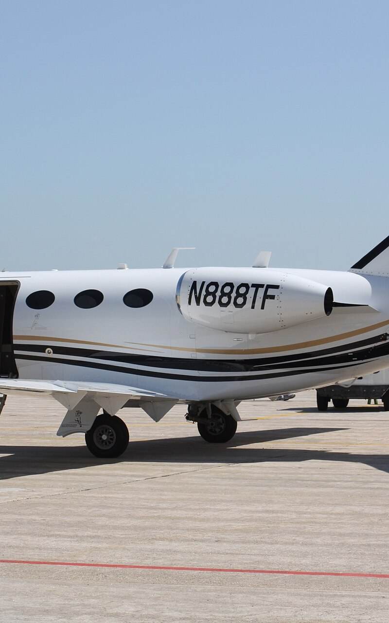 N888TF - Business jet