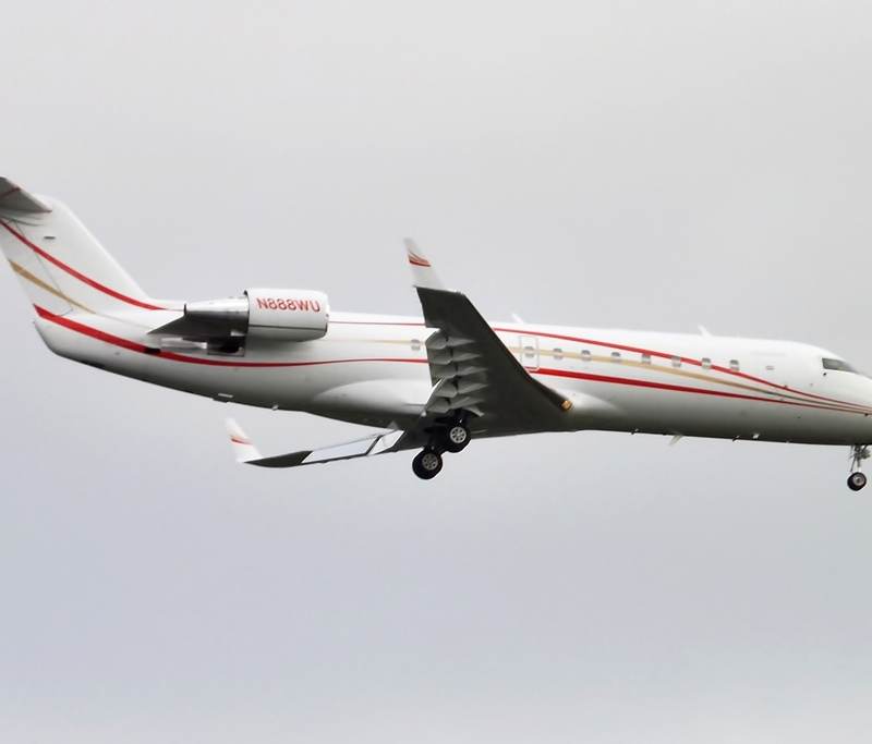 N888WU - Business jet