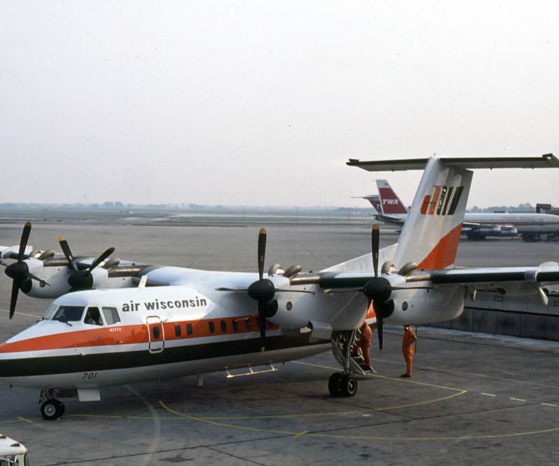 N890S - Aircraft