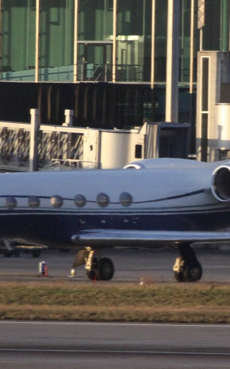 N891E - Business jet
