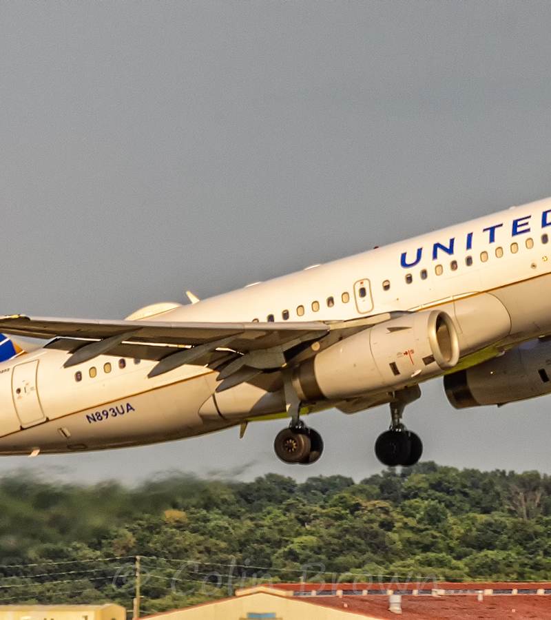 N893UA - Airbus