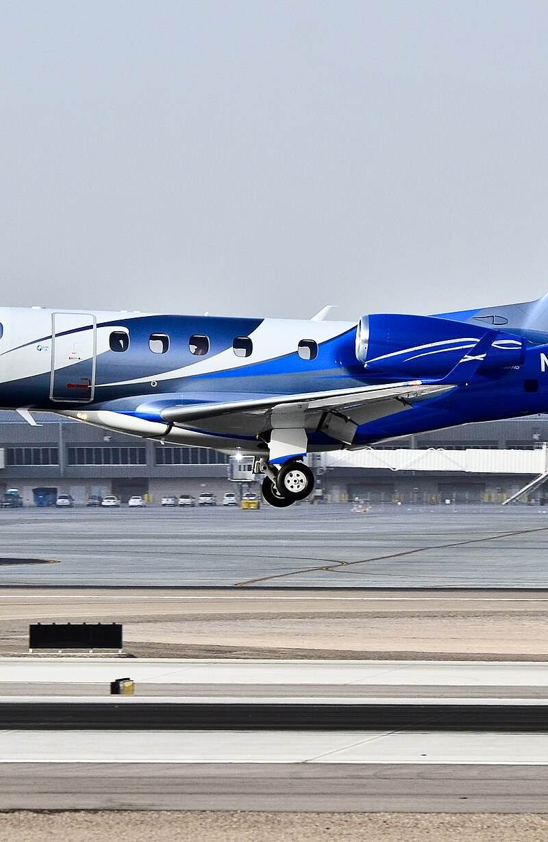 N896LS - Business jet