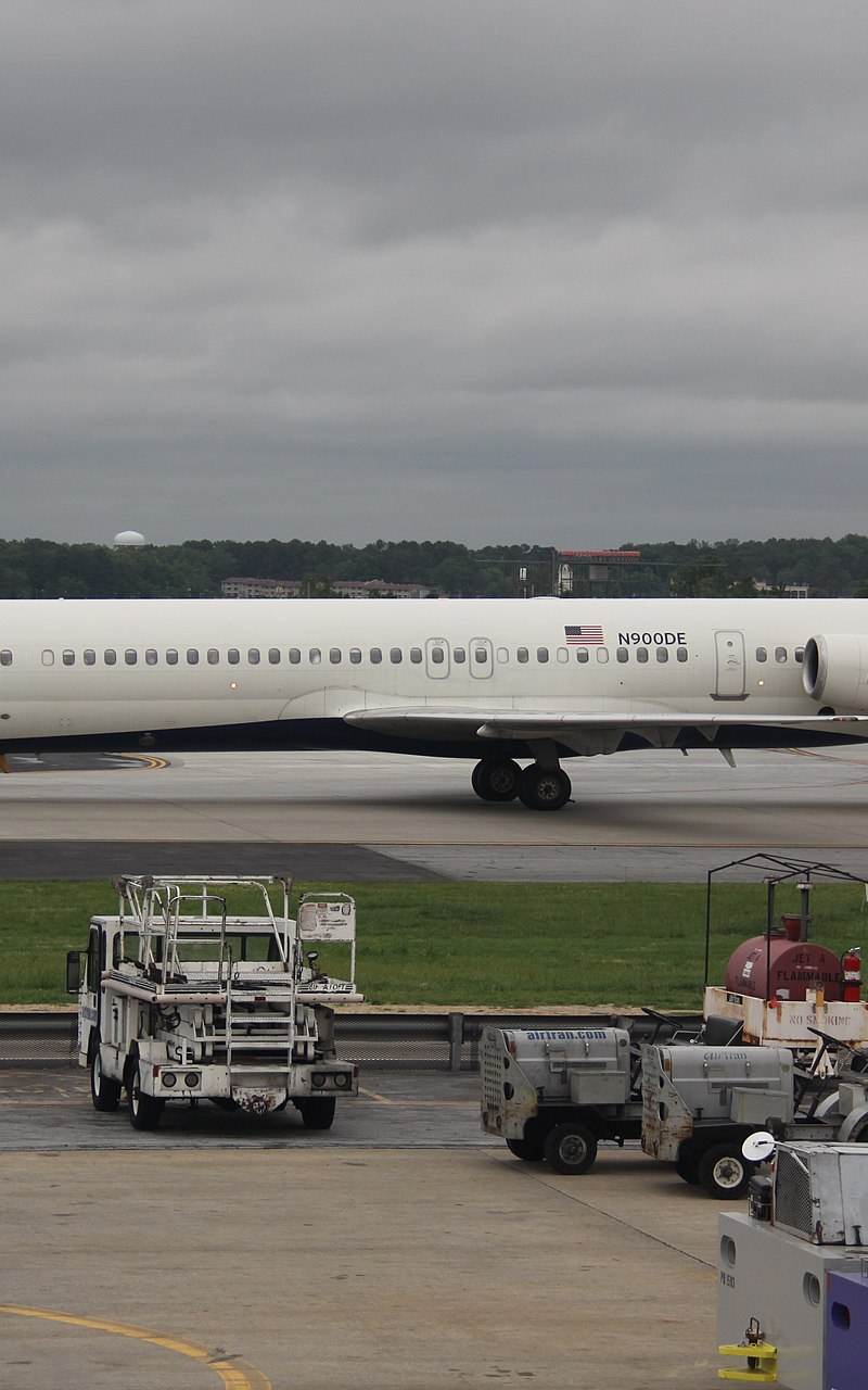 N900DE - Aircraft