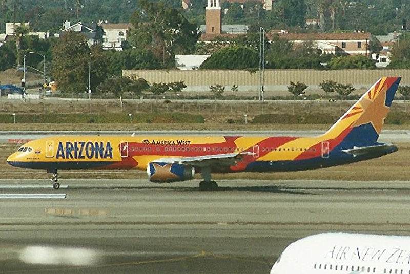N901AW - Twin-engine aircraft