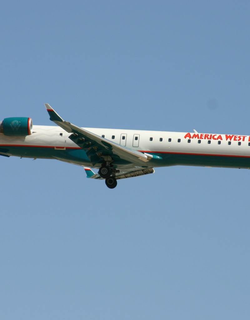 N902FJ - Bombardier