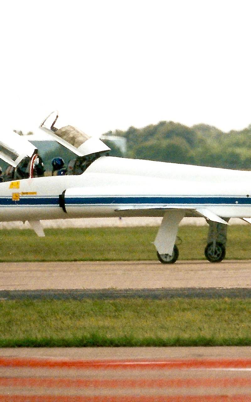 N902NA - Aircraft