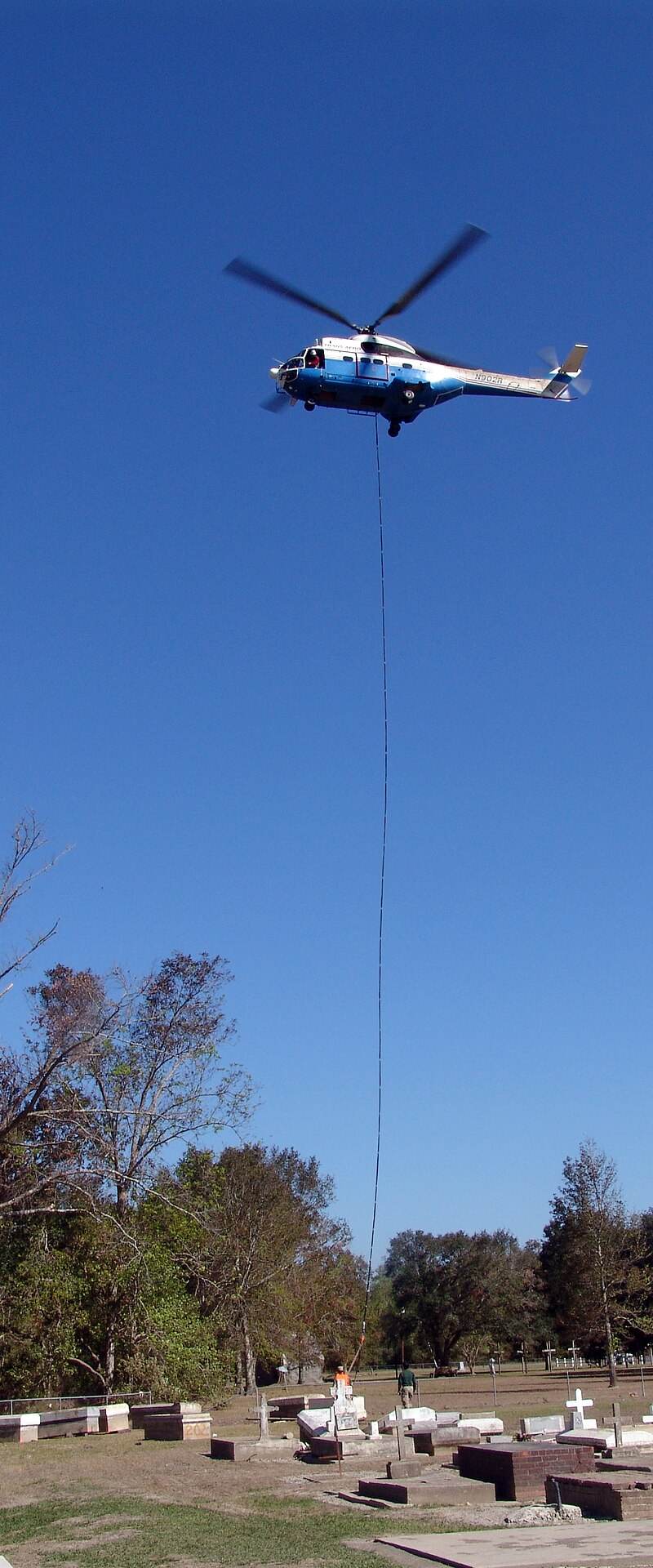 N902R - Helicopter