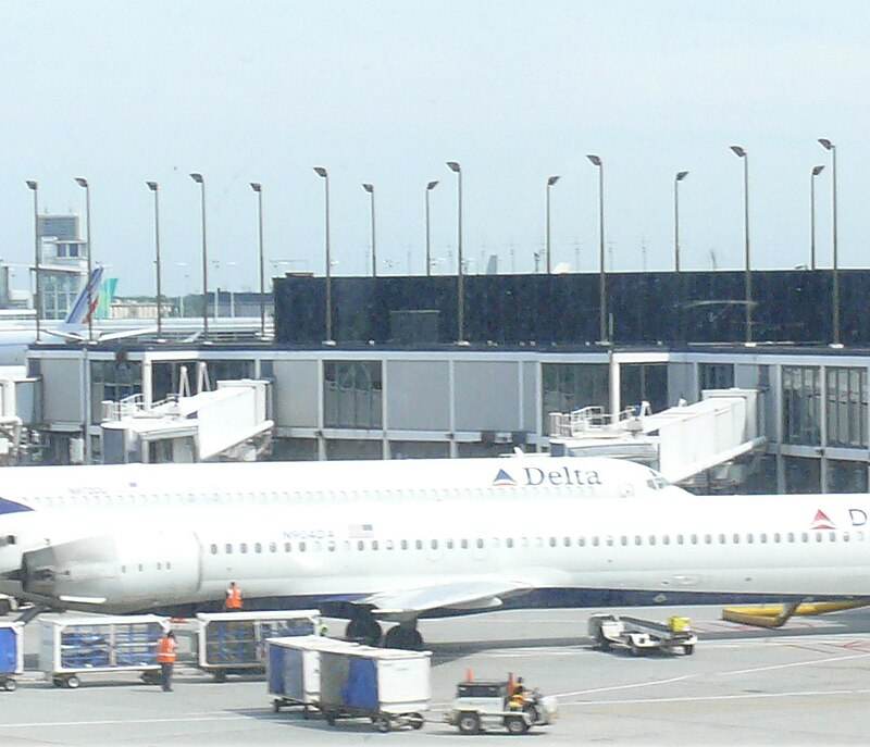 N904DA - Aircraft