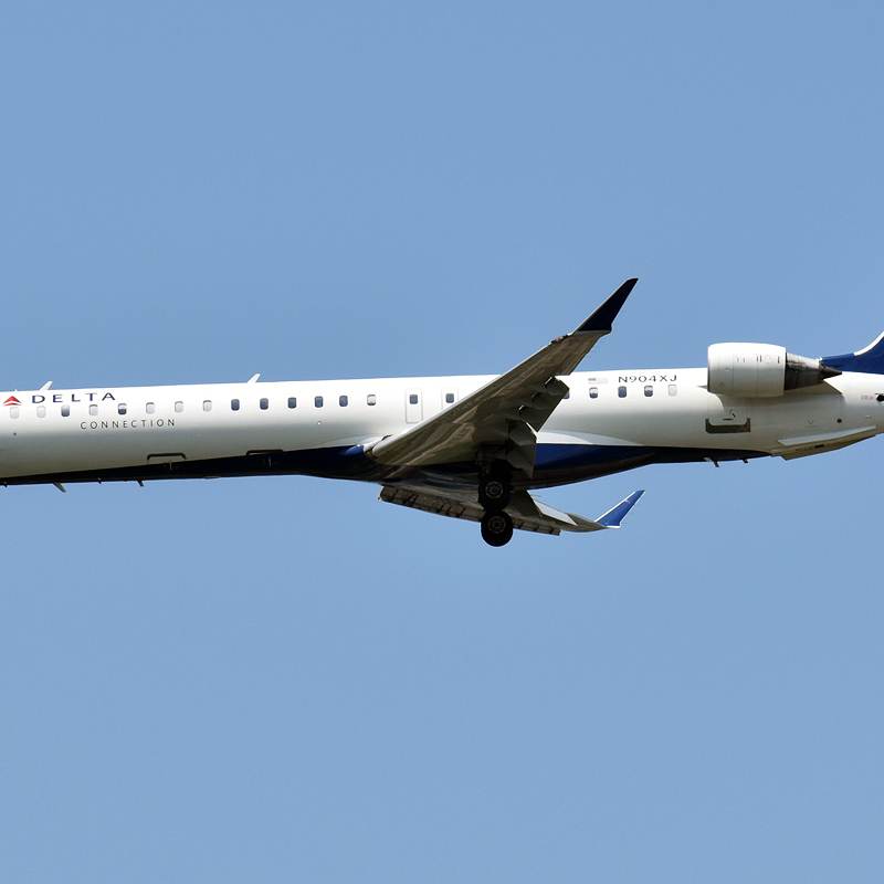 N904XJ - Twin-engine aircraft