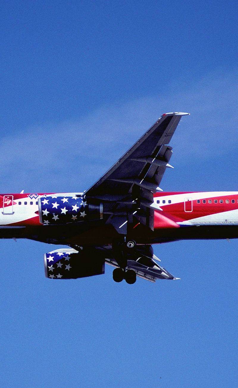 N905AW - Twin-engine aircraft