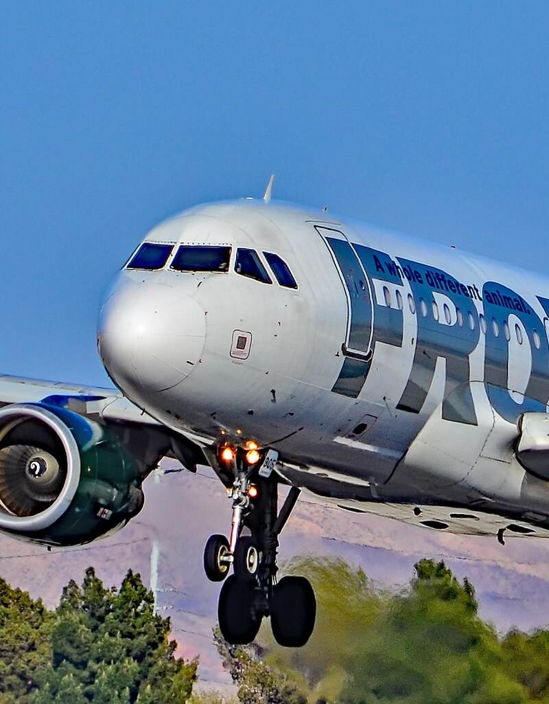 N905FR - Twin-engine aircraft