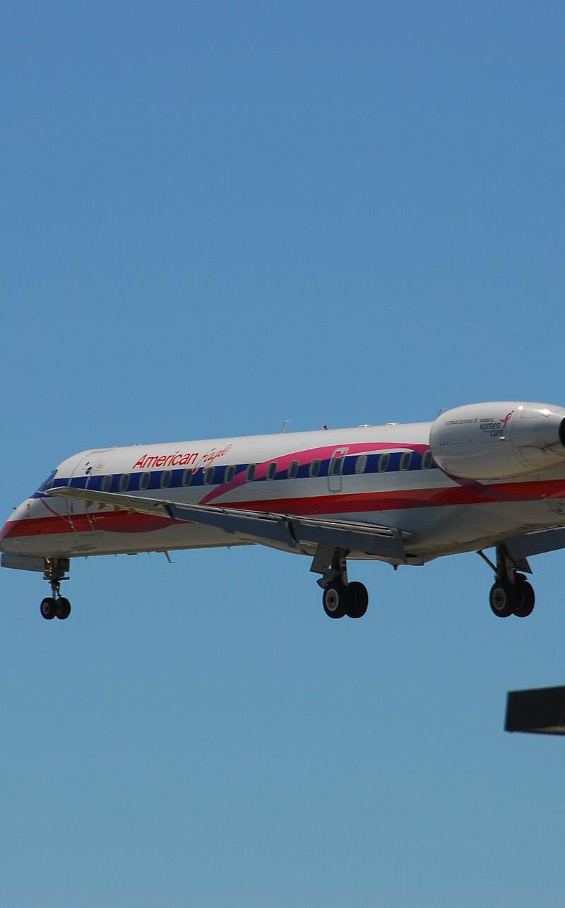 N905JH - Embraer