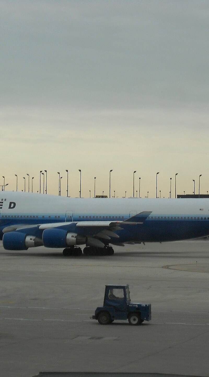 N107UA - Boeing