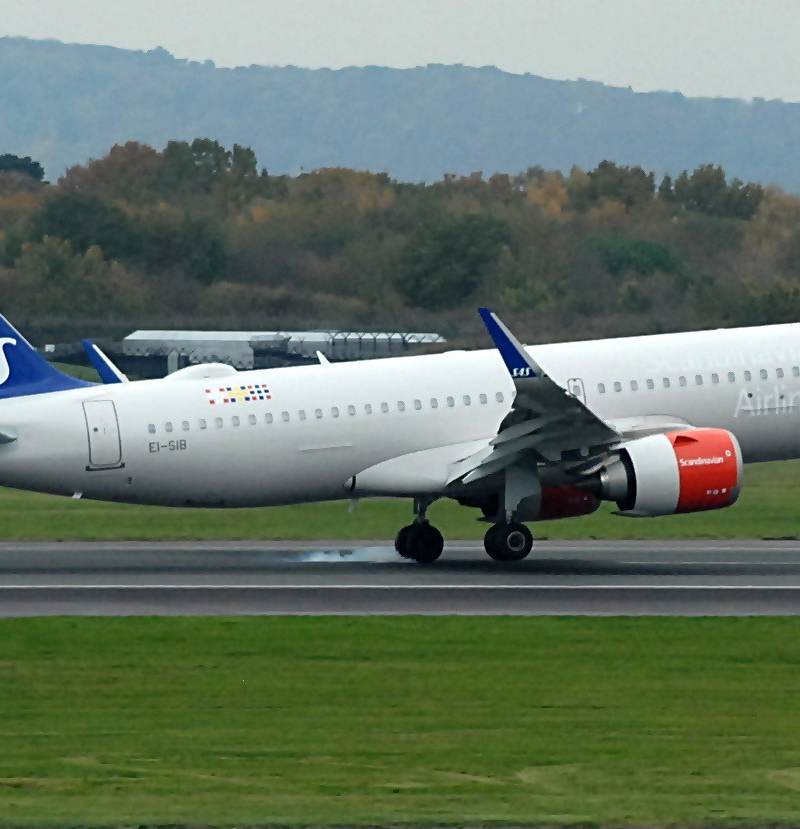 EI-SIB - Aircraft