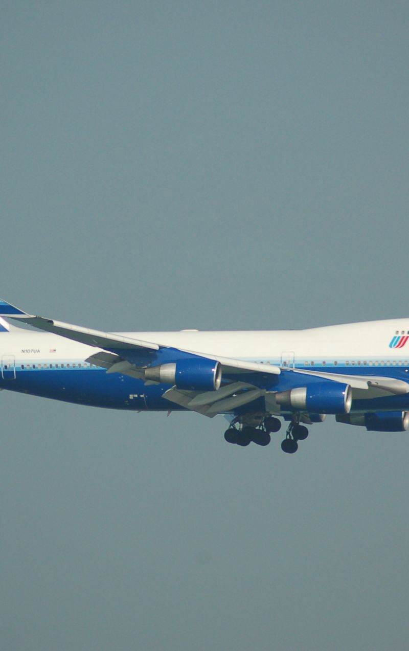 N107UA - Boeing