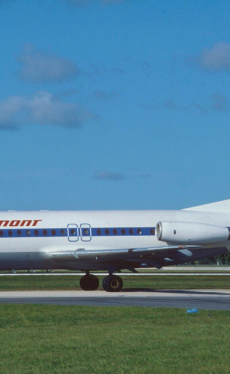 N107UR - Aircraft