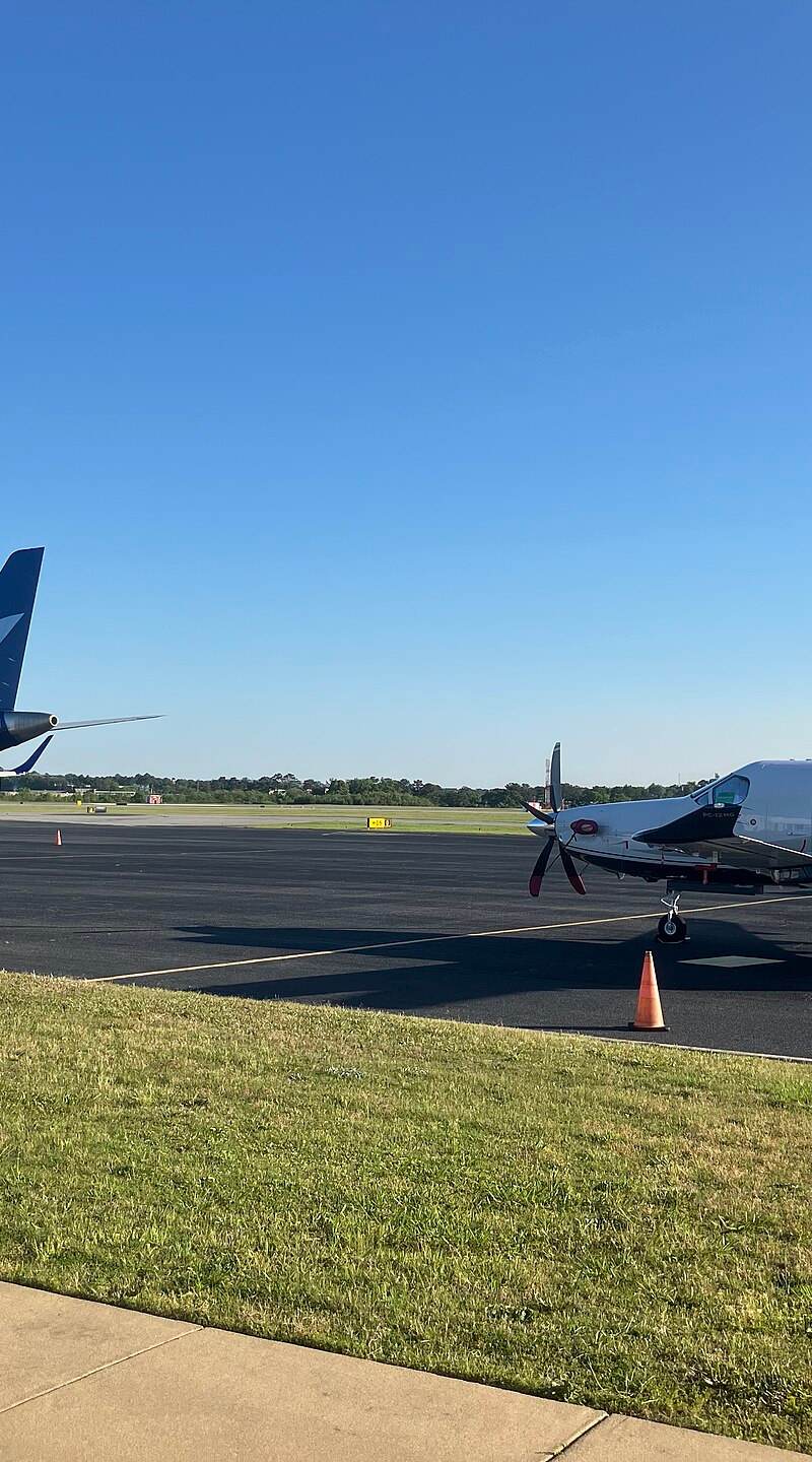 N108BZ - Single-engine aircraft