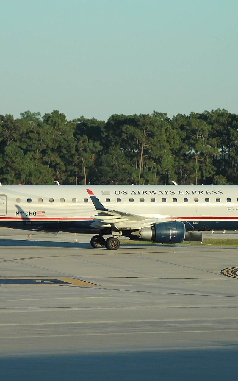 N110HQ - Embraer