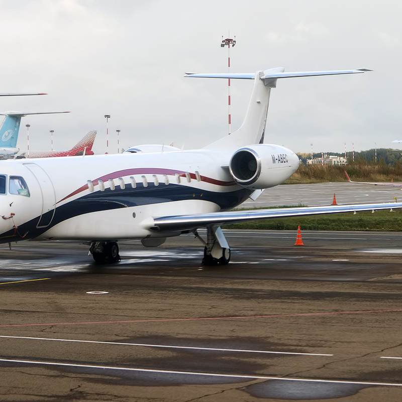 M-ABEC - Aircraft