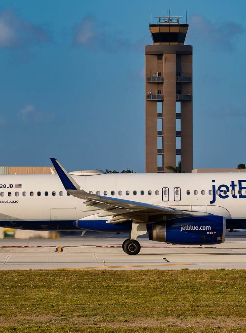 N828JB - Airbus