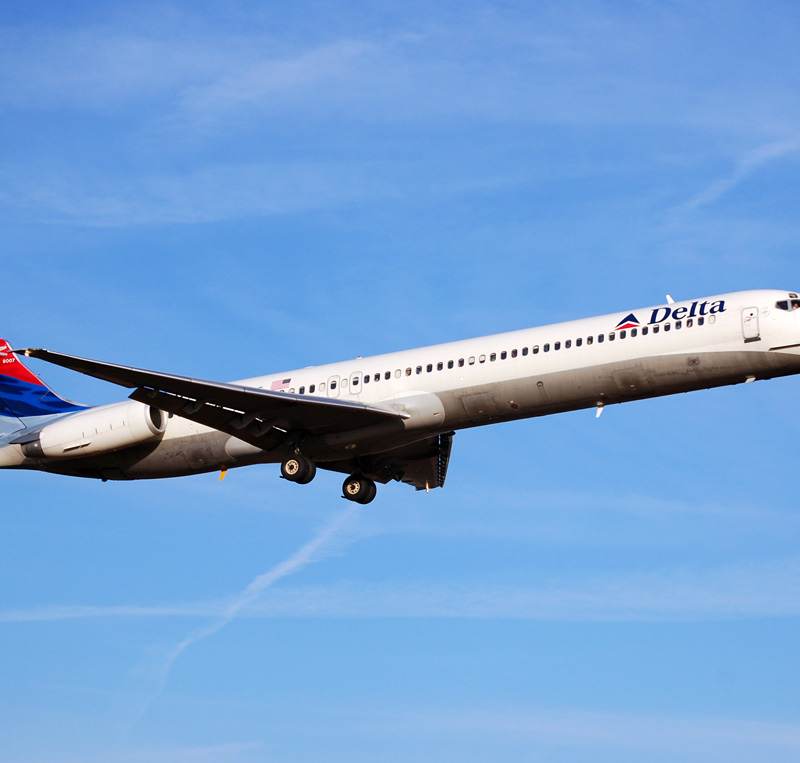 N907DE - Aircraft
