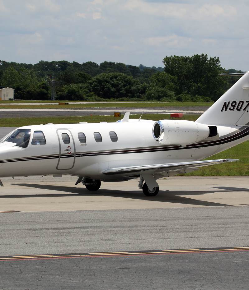 N907DK - Business jet