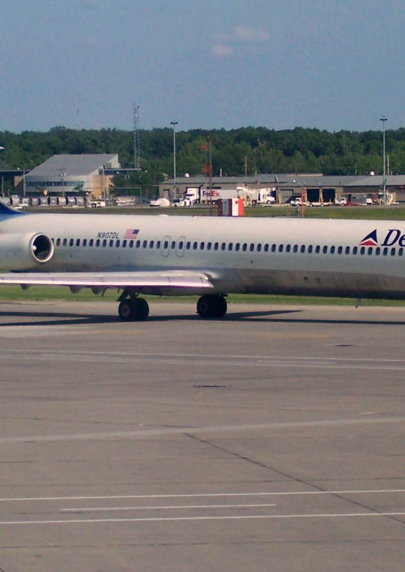 N907DL - Aircraft