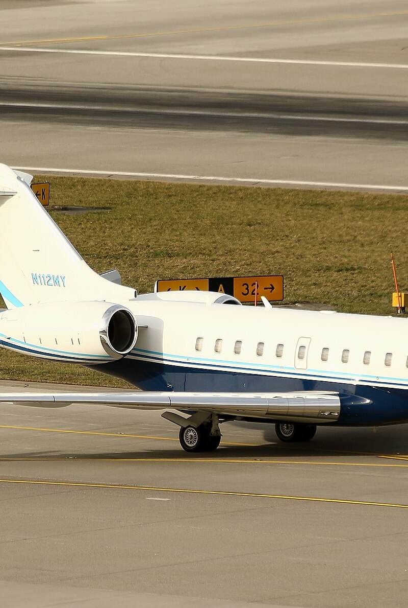 N112MY - Bombardier