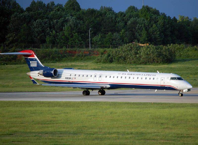 N908FJ - Bombardier
