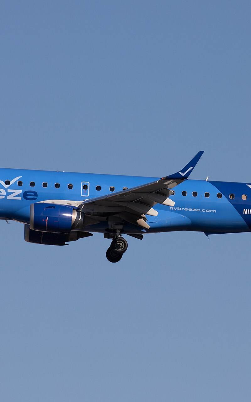 N114BZ - Embraer