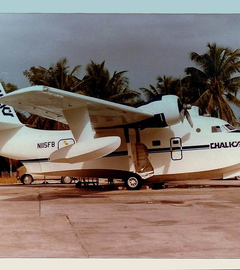 N115FB - Twin-engine aircraft
