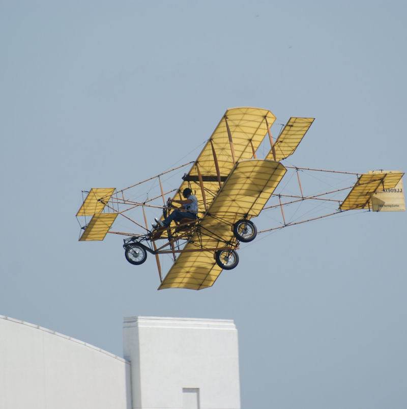  - Aircraft