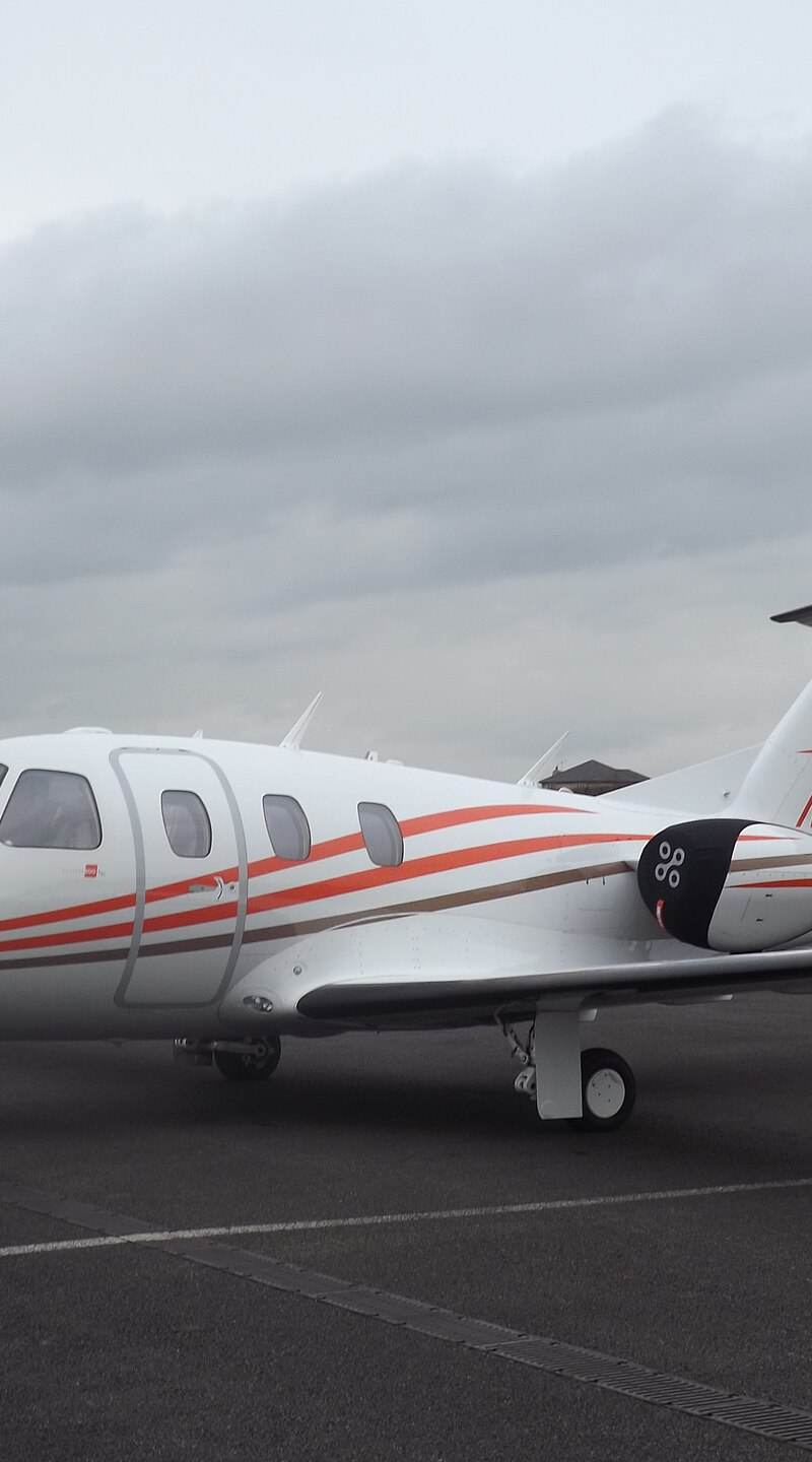 N117EA - Business jet