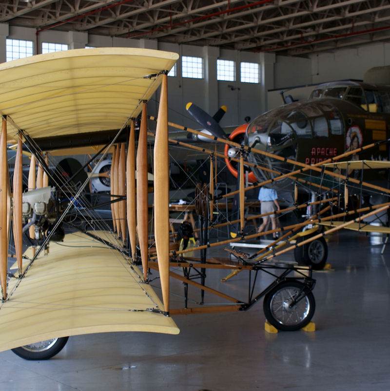  - Twin-engine aircraft