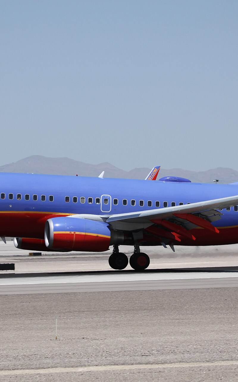 N909WN - Boeing