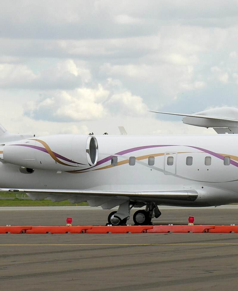 N7JM - Business jet