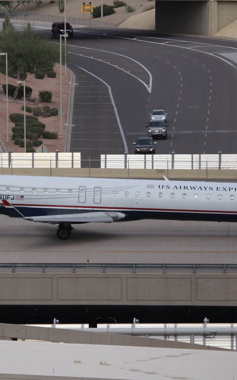 N911FJ - Bombardier