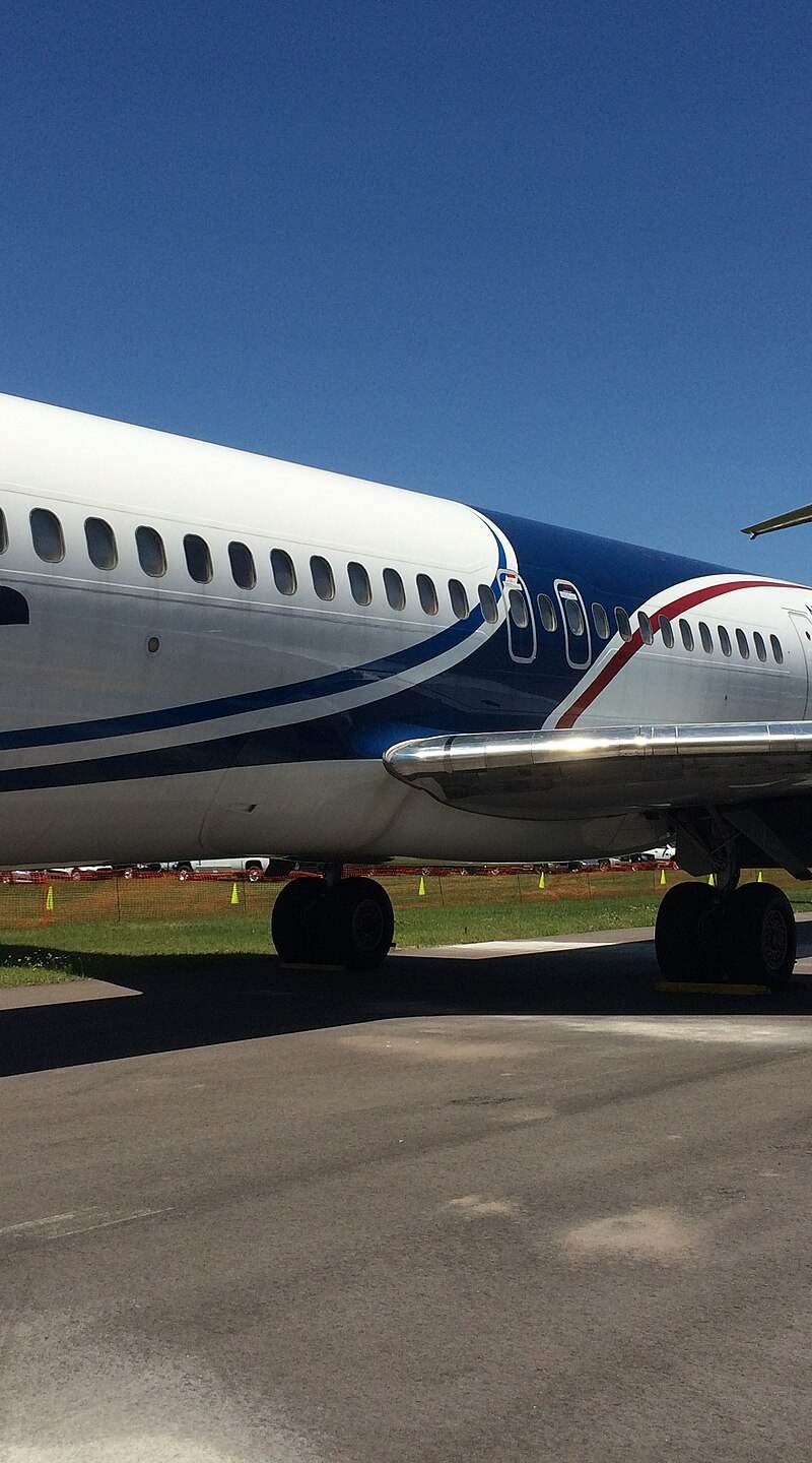 N120MN - Aircraft